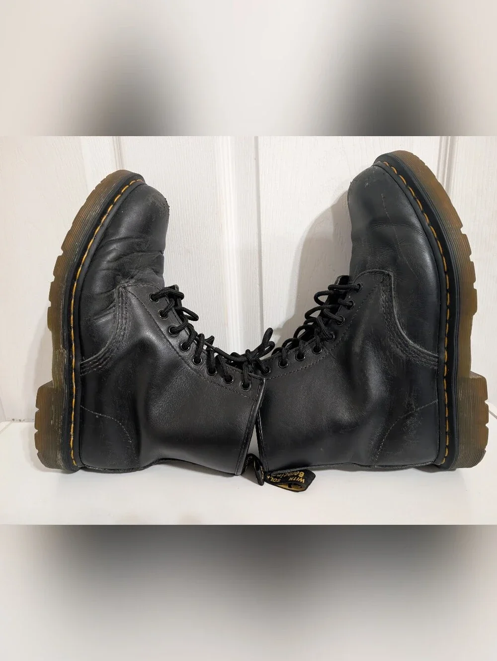 Dr Martens Boots Black Leather Shoes Mens Size 10, Womens-11
